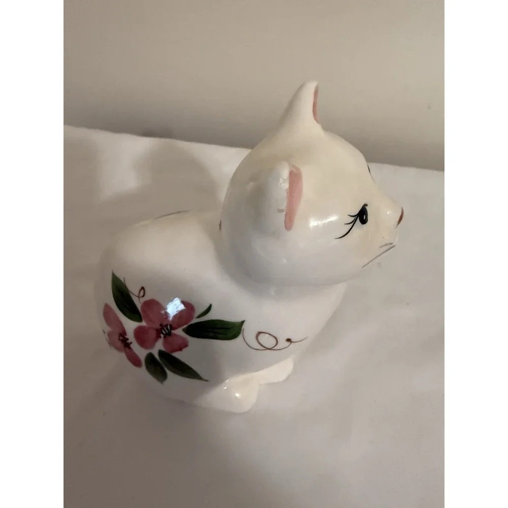 Cat Kitten Figurine White‎ Cat Painted Flowers Side Ceramic Hand Painted